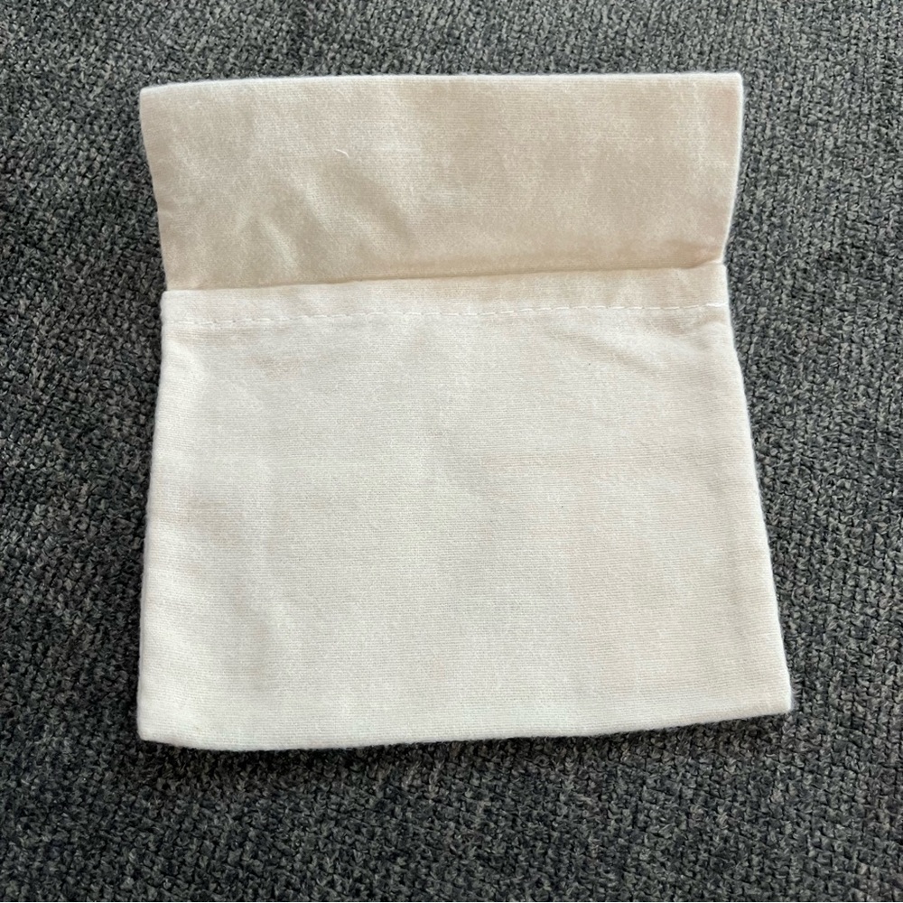 Jimmy Choo Dust Bag Off White Mini Storage Cover Fold Jewelry 6” X 5” - Picture 4 of 7